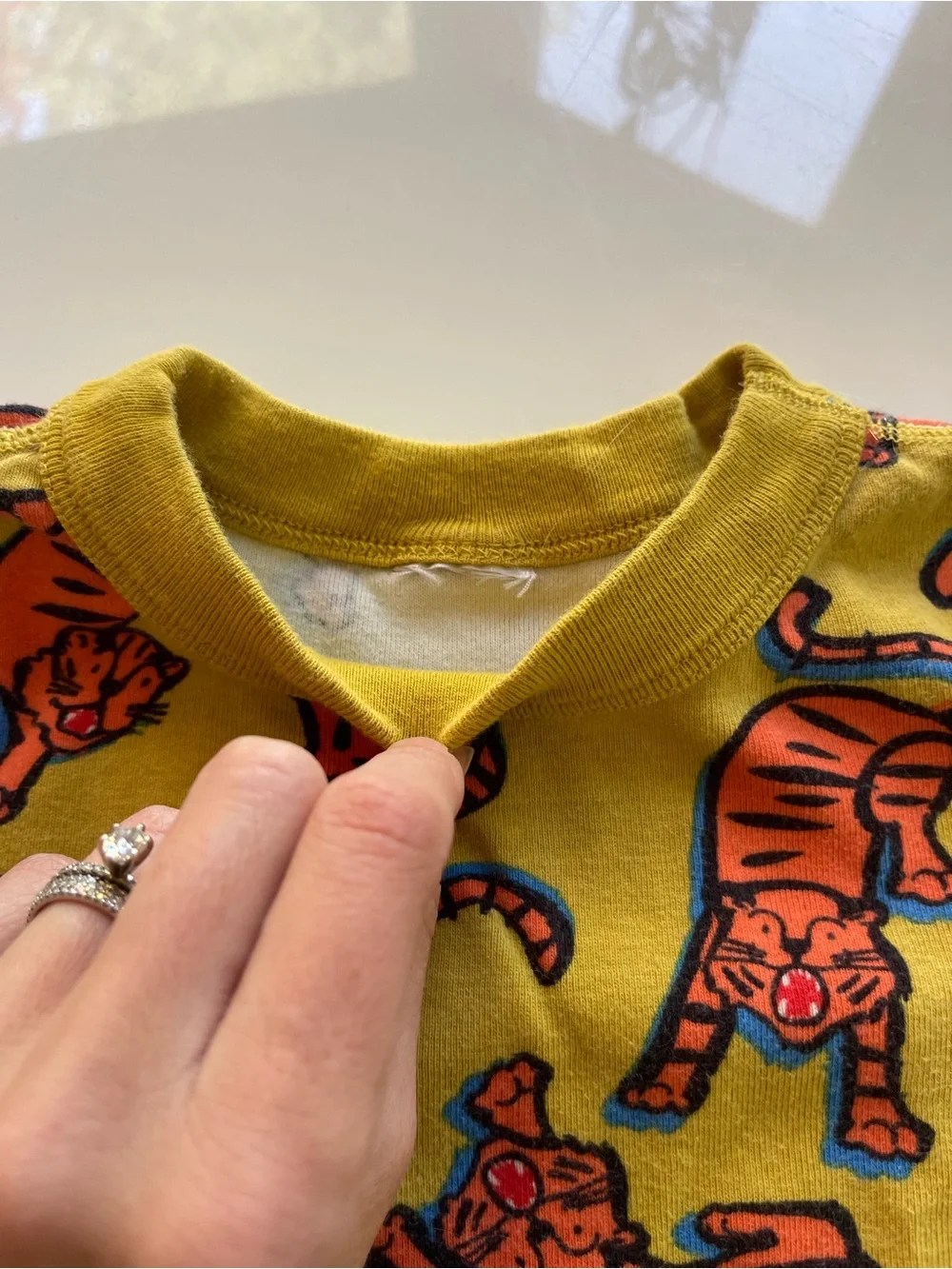 Hanna Andersson Toddler Tiger Pajama Set - 5t - Picture 3 of 4